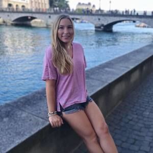 Meet your Posher, Anna